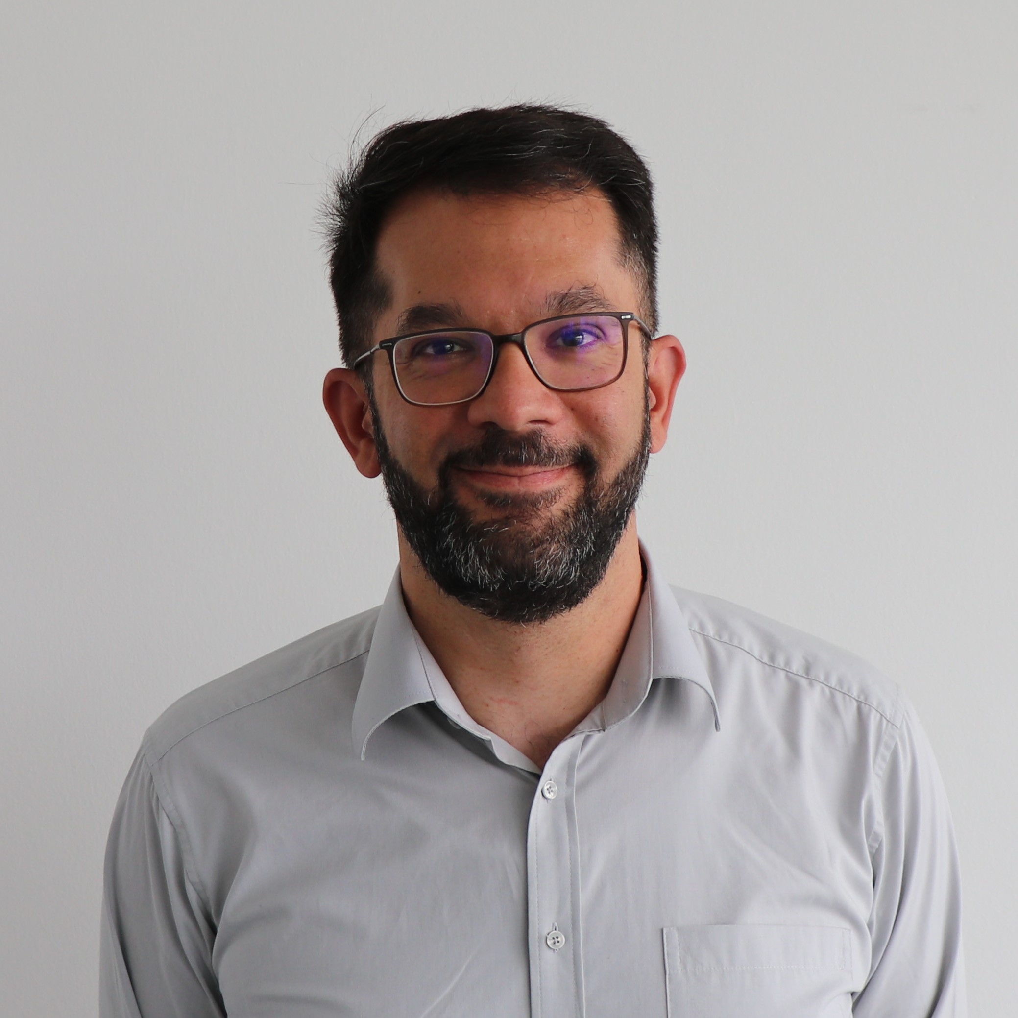 Dr. Athanasios Lykartsis
